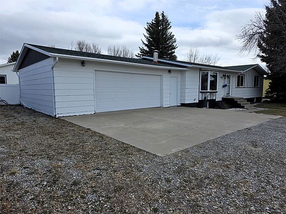 3rd image of 207 Rice Ave