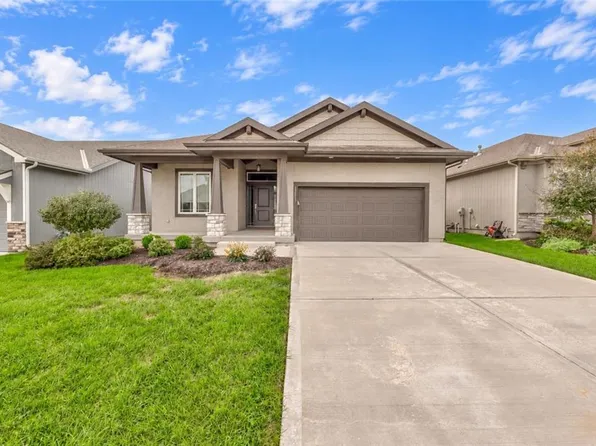 15273 W 173rd St, Olathe, KS 66062