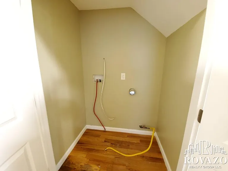 268 21st St #3A — Photo 10