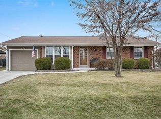 2226 Bolton St, Saint Charles, MO 63301