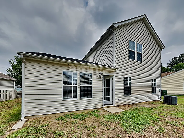 10502 Glory Meadow Ct — Photo 21
