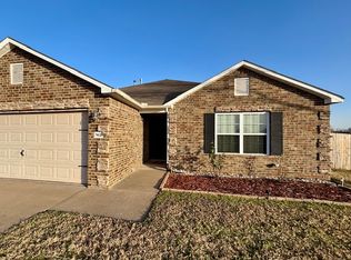 7411 S Fir Pl, Broken Arrow, OK 74011
