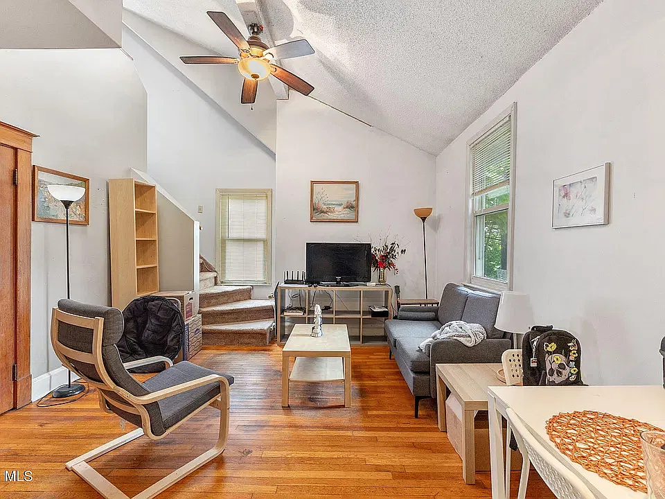 57 Washington Ave #2