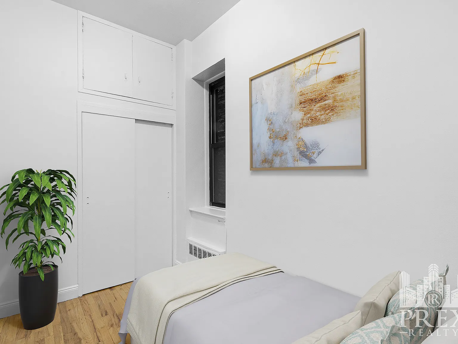 147 East 30th Street — Photo 4