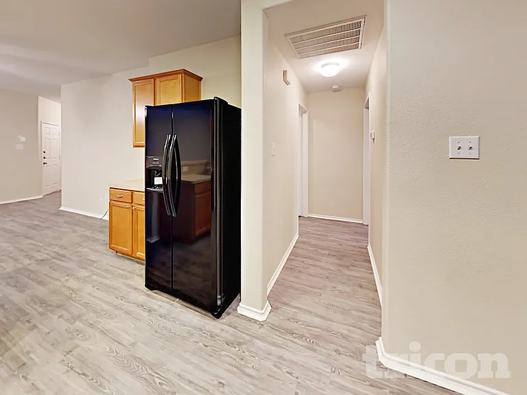10338 Whisper Bluff Dr — Photo 15
