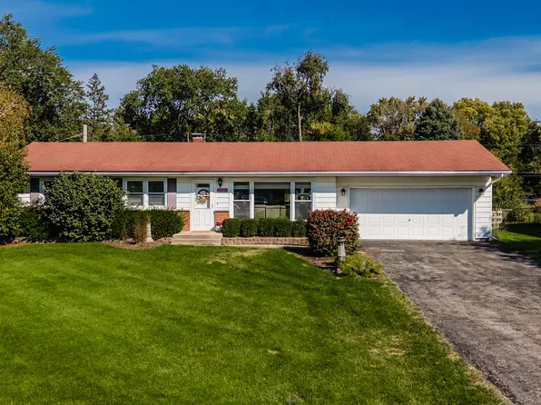 2229 Garden Rd, Aurora, IL 60506