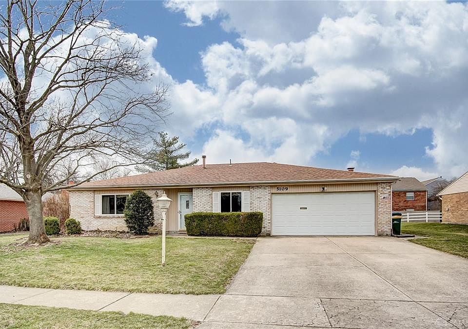 1st image of 5109 Artesia Dr