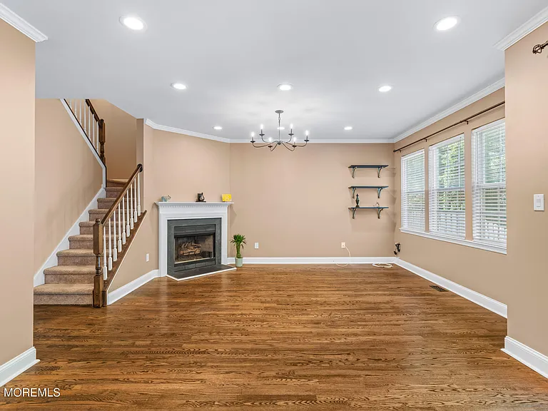 15 Faxon Dr — Photo 11