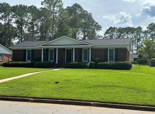 1817 W Lakeridge Dr, Albany, GA 31707