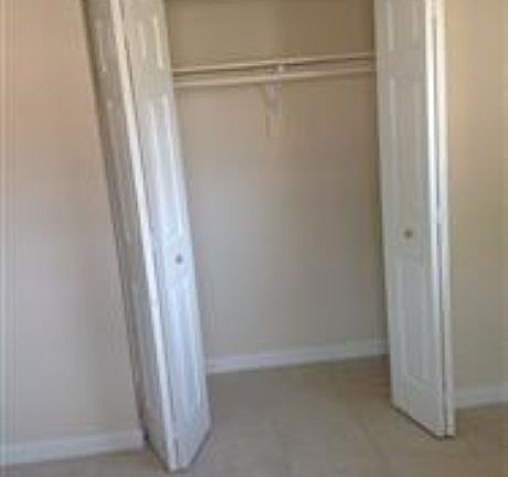 5th image of 2324 NW 6th Ct