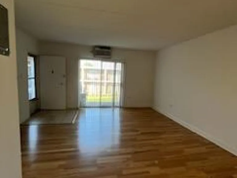 150 E Lake St #1A — Photo 5