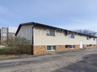 713 3rd St SW APT 4, Cedar Rapids, IA 52404