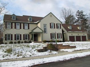 122 Colonial Ave, Moorestown, NJ 08057