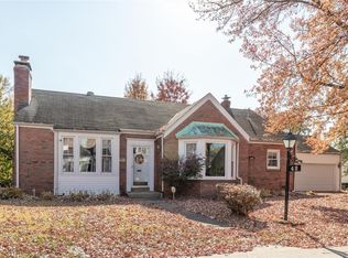 42 Wilshire Ter, Saint Louis, MO