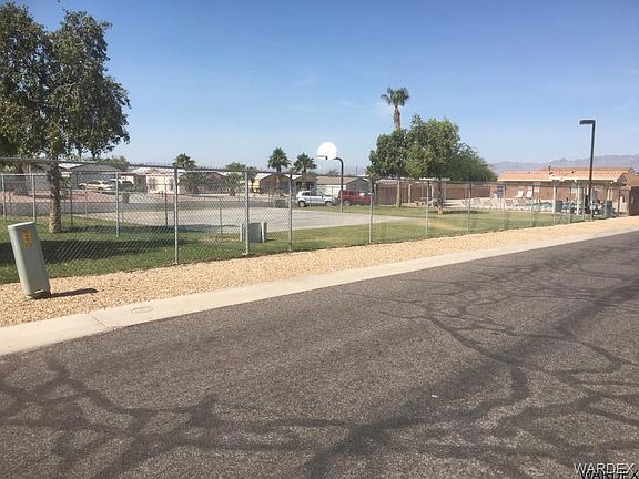 5th image of 2549 E Jared Dr