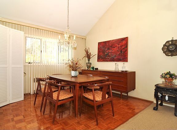 5th image of 4 Covent Pl
