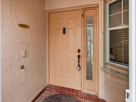 5th image of 7808 Coral Lake Drive