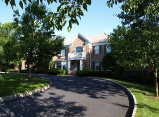 4 Elliot Farm Rd, Califon, NJ 07830