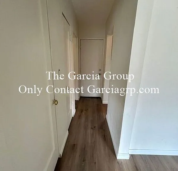 7805 NE Failing St #2 — Photo 12