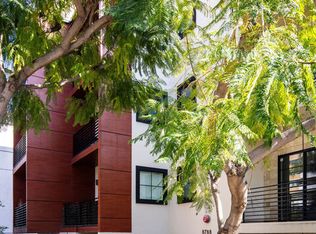 8788 Shoreham Dr APT 10, West Hollywood, CA 90069