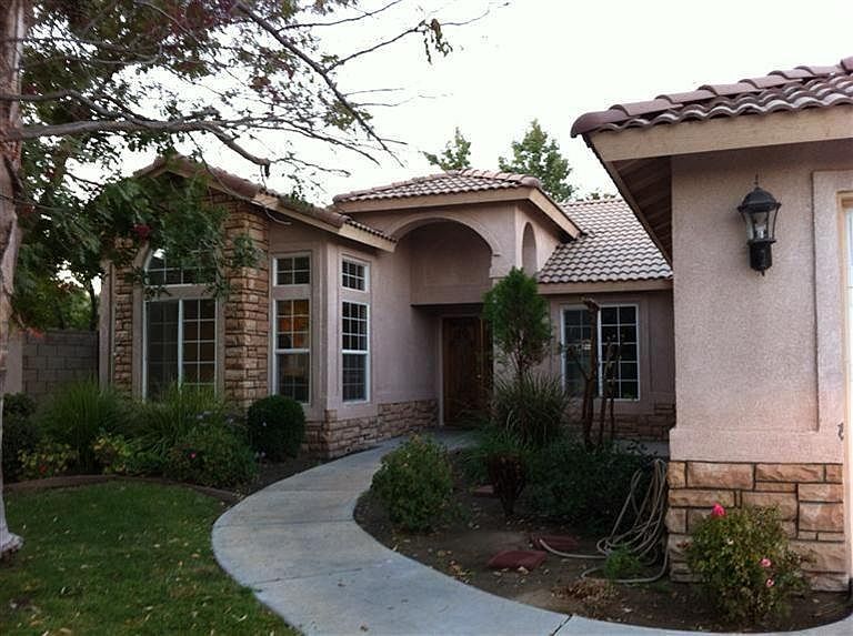 1st image of 9612 Bloomsbury Ct