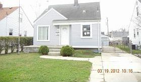 1st image of 819 Cloverlawn Blvd