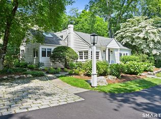 32 Spring Water Lane, New Canaan, CT 06840