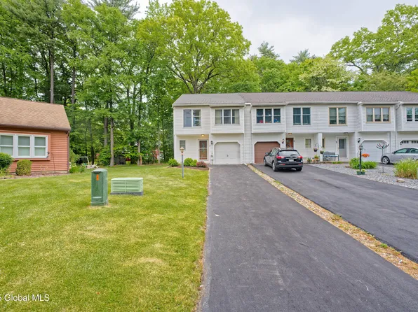 69 Brenden Court, Clifton Park, NY 12065