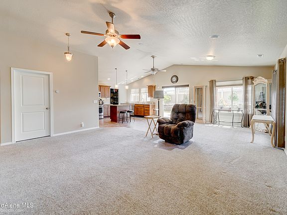 4th image of 2334 N Reddington Way