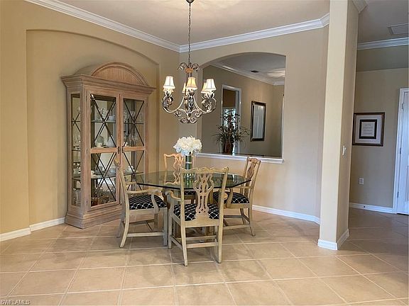 5th image of 3928 Jasmine Lake CIR