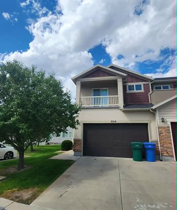 3216 W Prairie Grass Dr