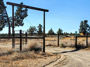 23077 SW Morgan Rd, Bend, OR 97701