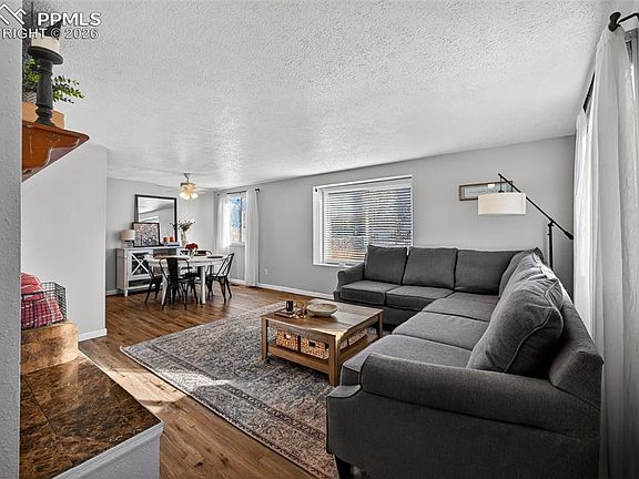 4th image of 2190 Piros Dr