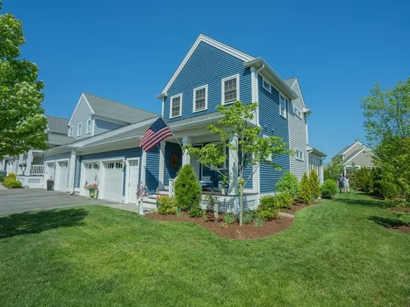 10 Ardmore Ln #62-2, Plymouth, MA 02360