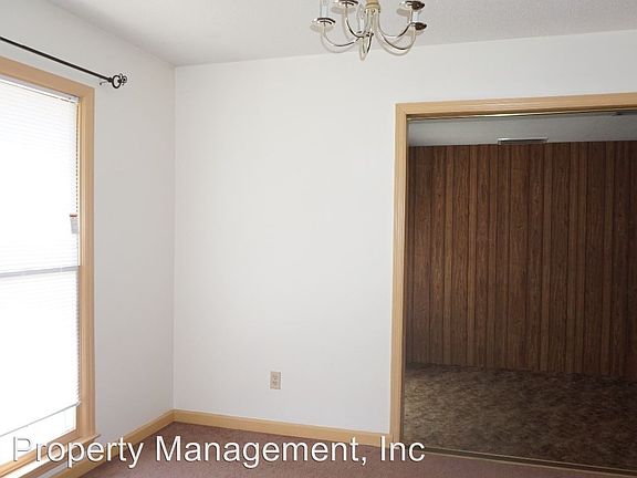 2nd image of 3512 Holborn Dr