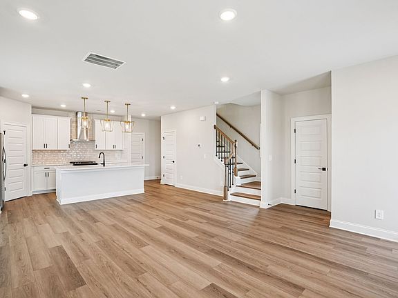 The Bayview floorplan with the Upscale Rustic Linen interior package.