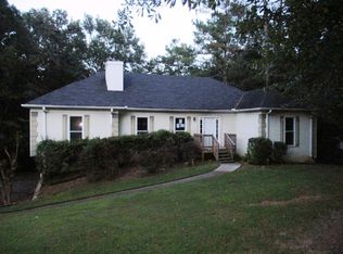 514 Lake Swan Ct, Hiram, GA 30141