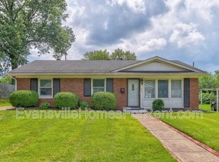 300 N Park Dr, Evansville, IN 47710