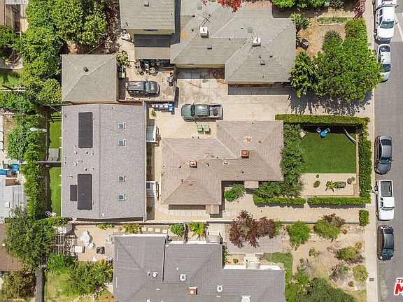 2nd image of 8430 Wiley Post Ave