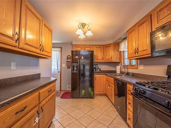 5th image of 14219 Hiland Pl
