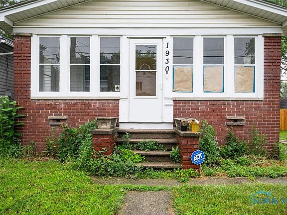 2nd image of 1930 Berkshire Pl