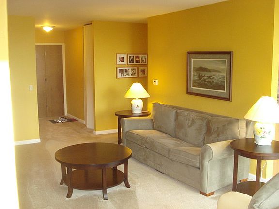 2nd image of 5900 Oakwood Dr APT 3M