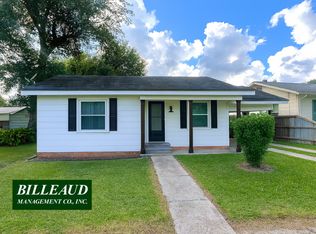 208 Mary St, Broussard, LA 70518