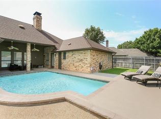 7012 Castle Creek Ct, Fort Worth, TX 76132