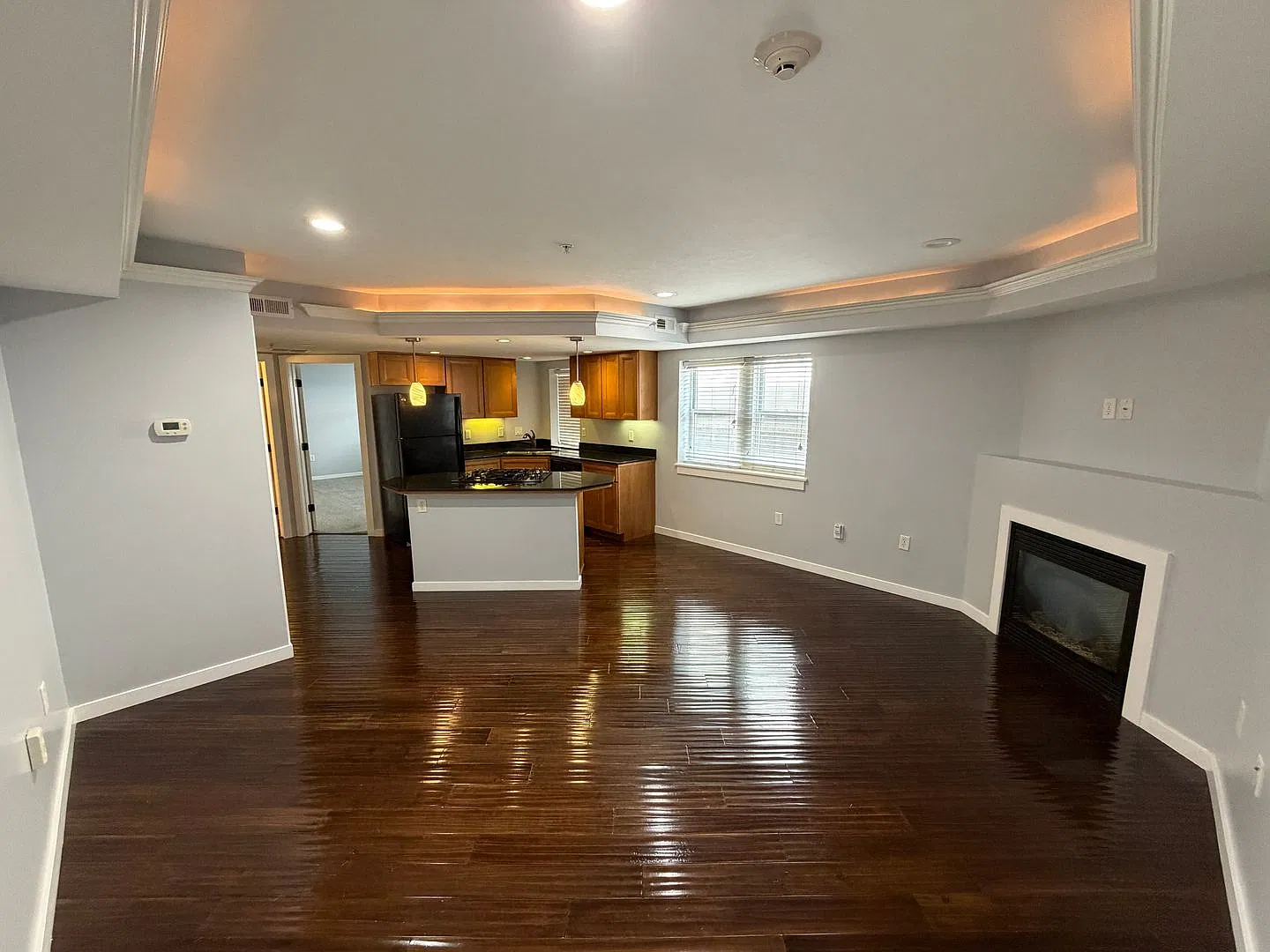 Manor Apartments — Photo 2