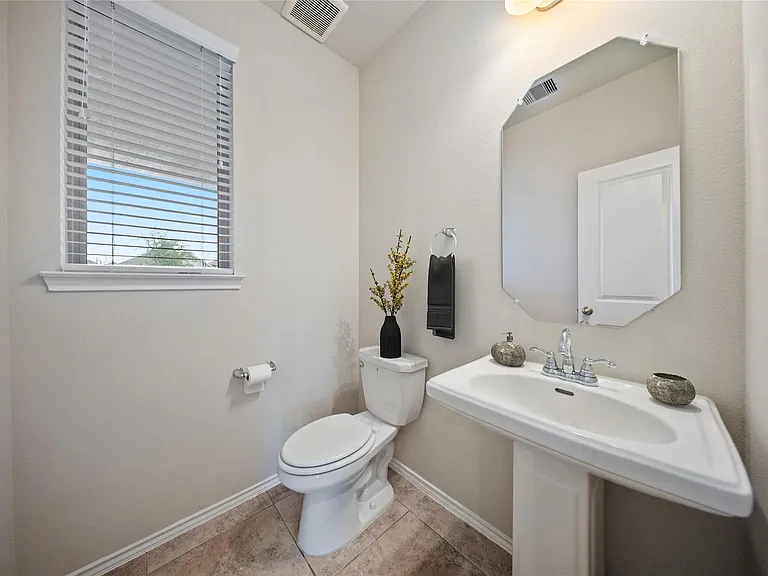 5031 Chestnut Orchard Dr — Photo 7