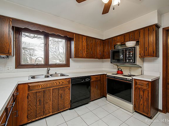 2nd image of 6386 Hastings Ln