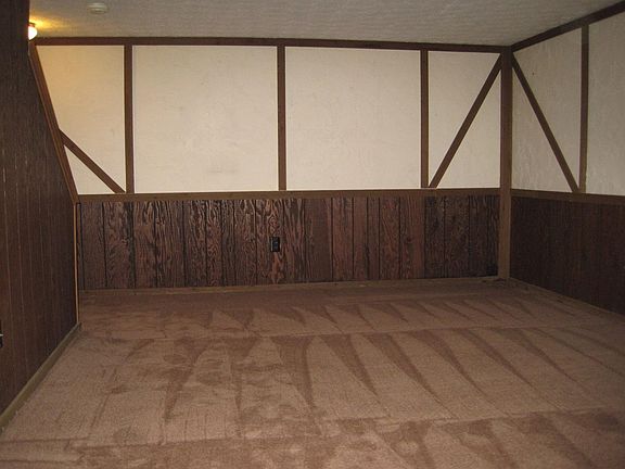 5th image of 175 Blakeford Dr