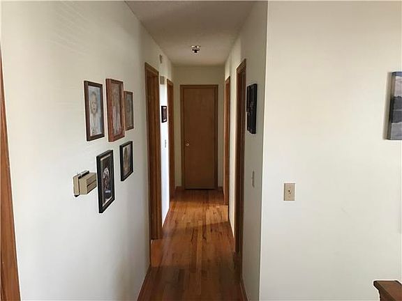 4th image of 11475 Flint St