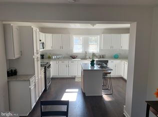 302 7th Ave, Glassboro, NJ 08028